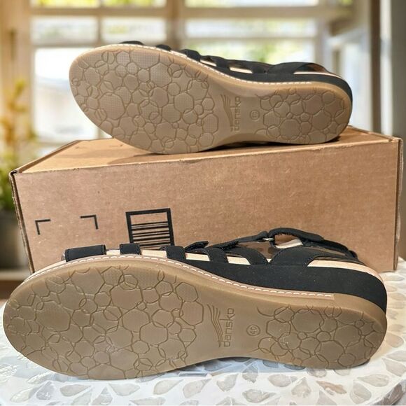 Dansko Athena Milled Nubuck Sandals Size 40 EU 9.5 - 10 US - Picture 11 of 16